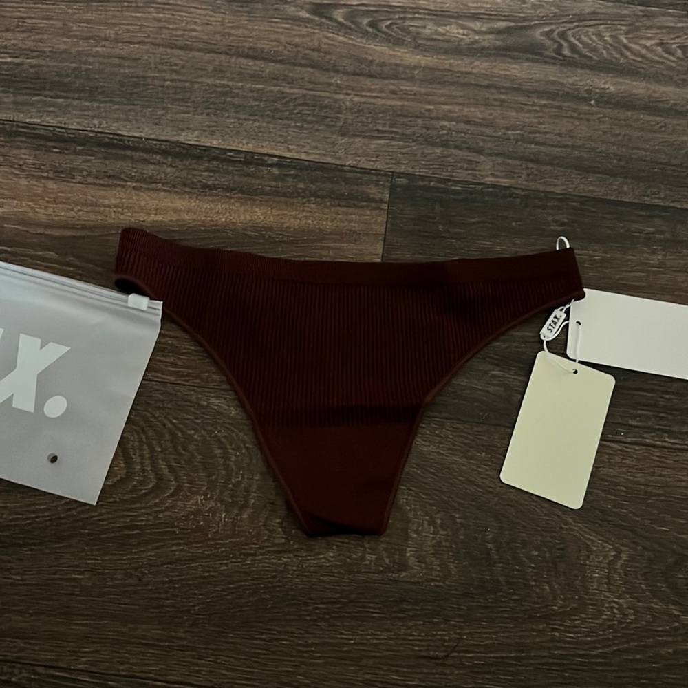 G String V5 Gliese